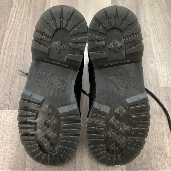 Dr. Martens Icon 7B10 Steel Toe Black Boots - Picture 8 of 10